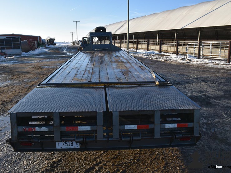 2020-landoll-travalong-31'-t/a-gooseneck-flatbed-trailer-image-6