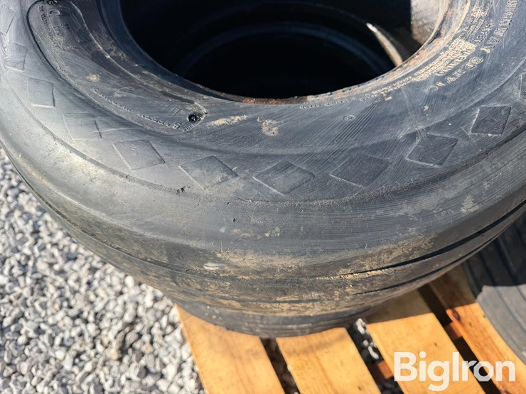 11l-15-tires-&-6-bolt-rims-image-12