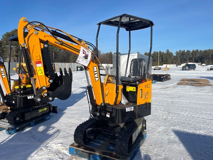 #130-•-miva-va13-mini-excavator-(mosinee,-wi)-image-1