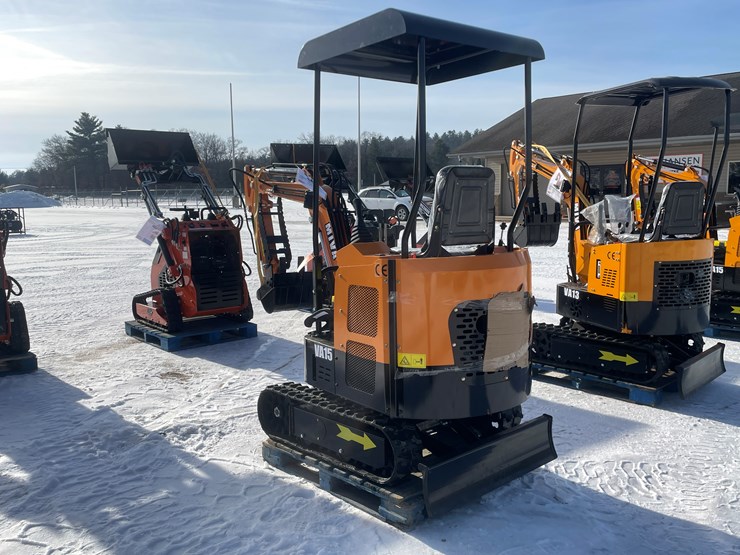 #134-•-miva-va13-mini-excavator-(mosinee,-wi)-image-7