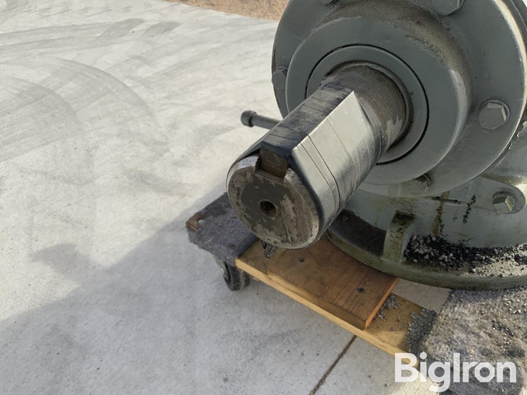 randolph-g125-right-angle-drive-gear-head-image-10