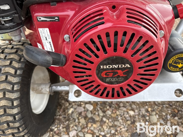 2015-honda-gx390-image-13