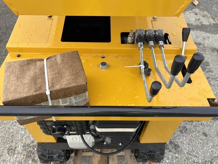 2025-sdlanch-sdljc-mobile-jaw-crusher-image-9