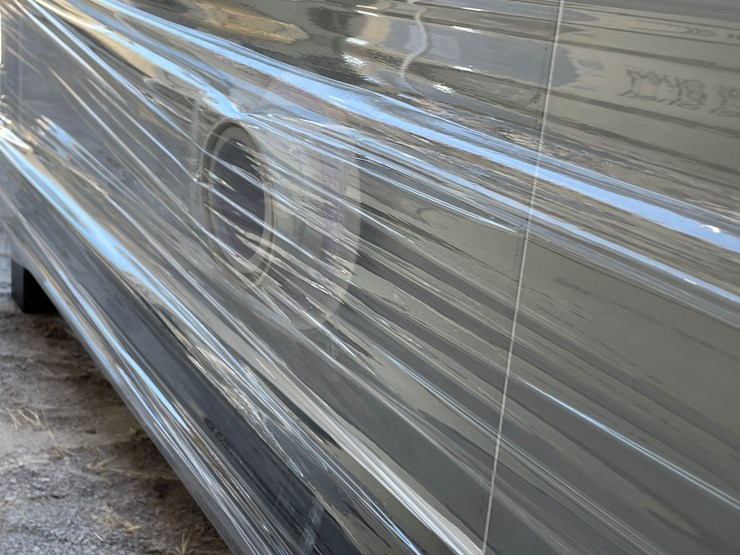 #3800-•-portable-restroom-image-12