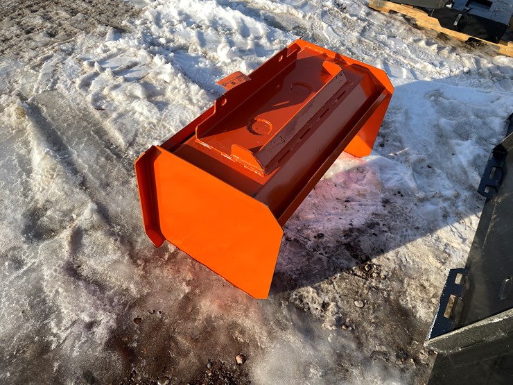 #18025-•-unused-mini-skid-steer-snow-pusher-(princeton,-mn)-image-1