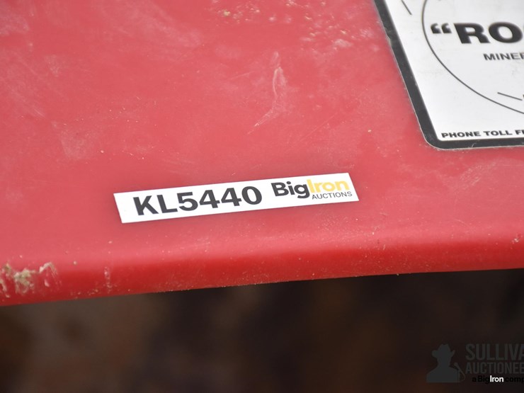 meyer-rocky-mineral-feeders-image-12