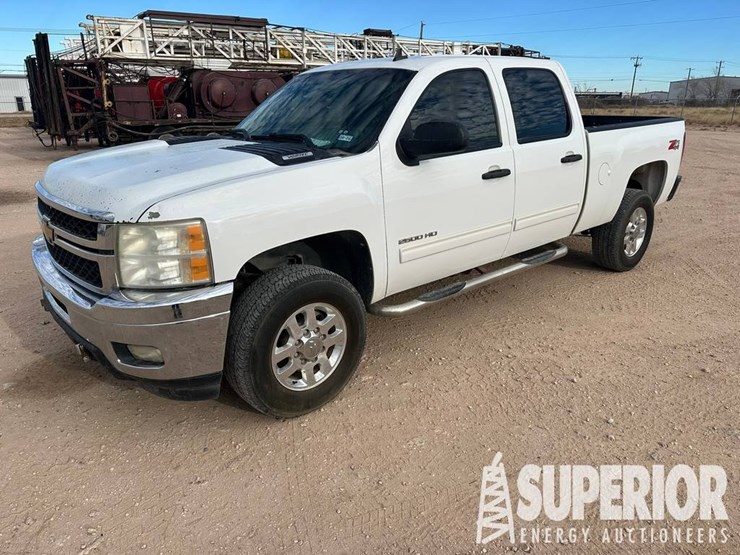 2012-chevrolet-2500-image-1