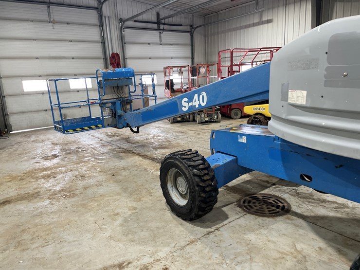 2014-genie-s40-image-10