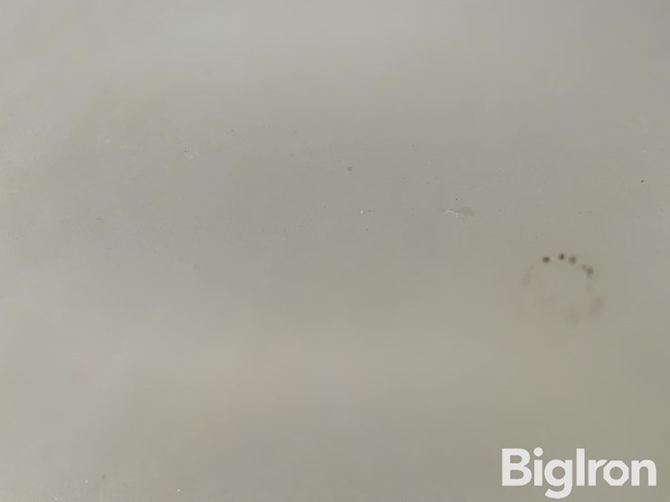 john-deere-8235r-image-16