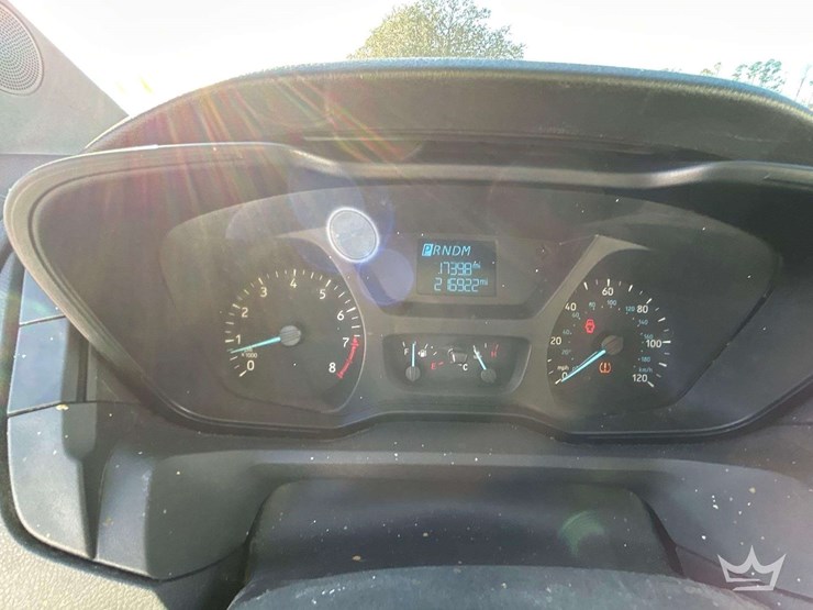 2017-ford-transit-image-16