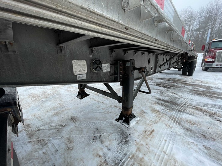 2022-hyundai-flatbed-image-33