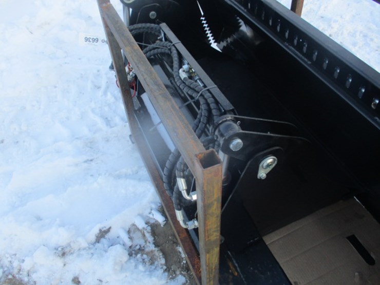 #6636-•-39"-mini-skid-steer-4-in-1-bucket-working-width:-39"bucket-volume:-396lbsworking-pressure:-16mpa-21mpa-image-4