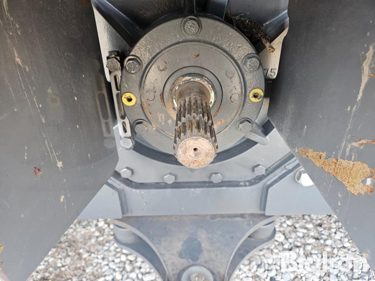 2011-challenger-mt865c-image-19