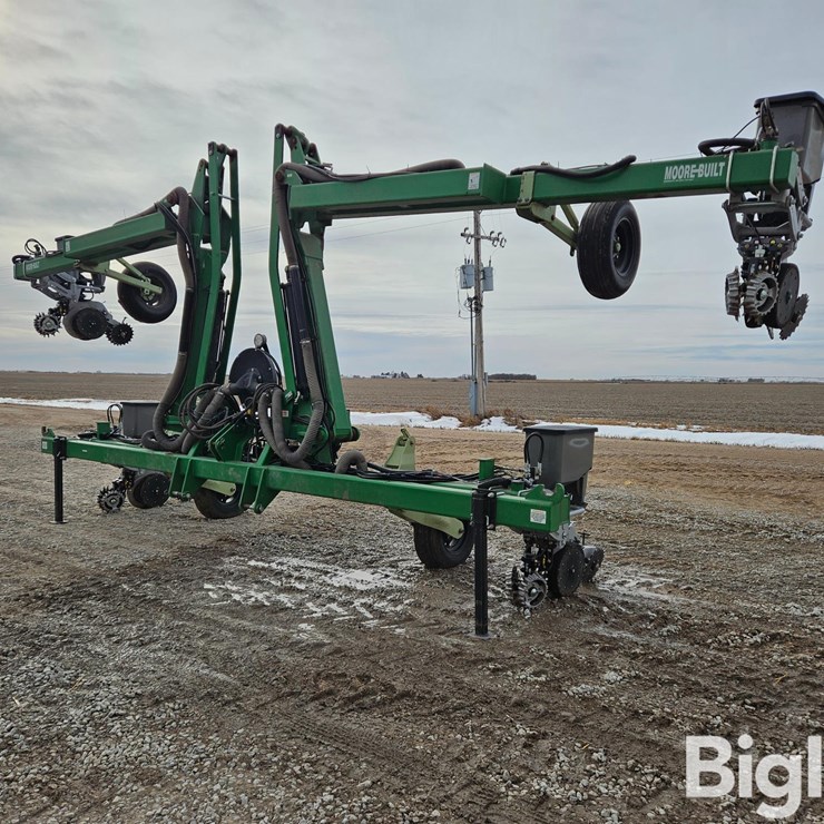 2023 INTERNATIONAL 45