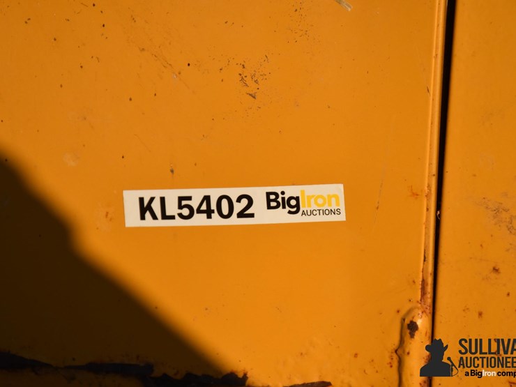 sioux-square-hay-max-feeder-image-9