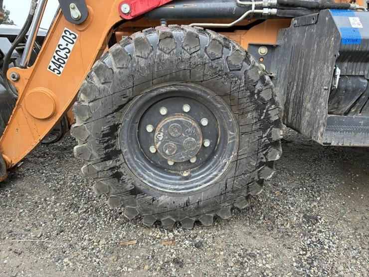 2019-case-580sn-image-8