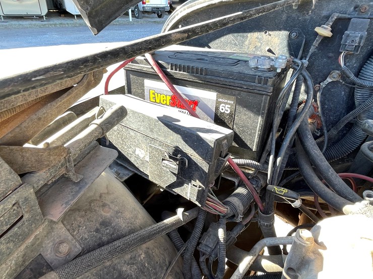 1995-jeep-wrangler-image-54