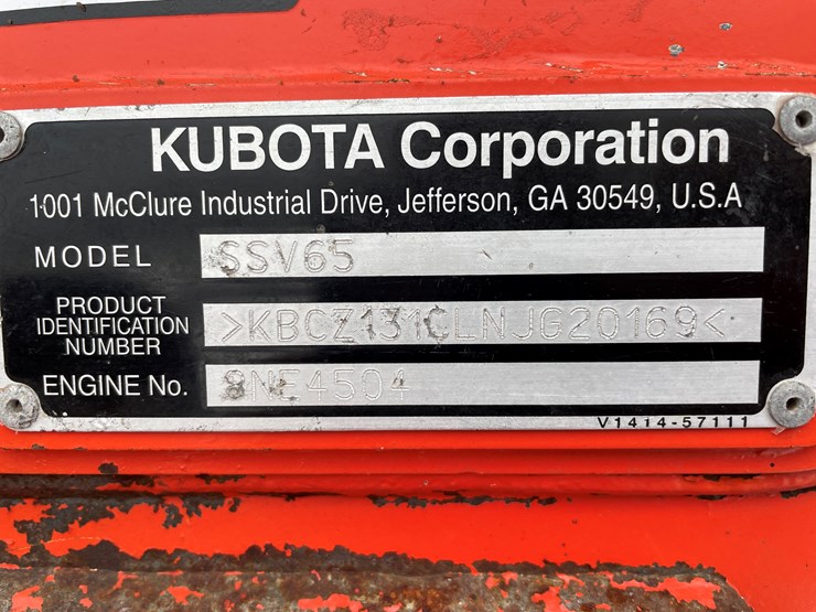 2022-kubota-ssv65-image-49