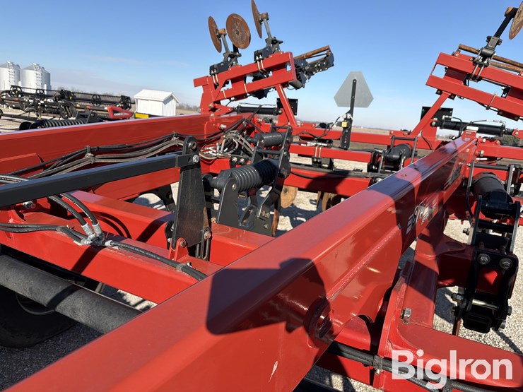 2020-case-ih-2020-image-19
