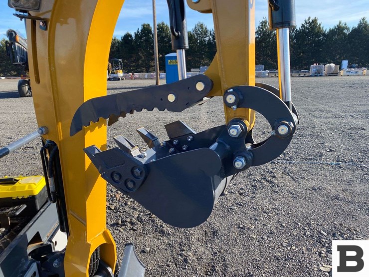 2025-sdlanch-sdle20-mini-excavator-image-6