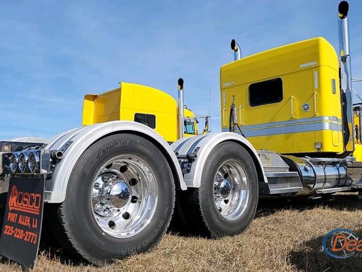 2020-kenworth-w900-image-3