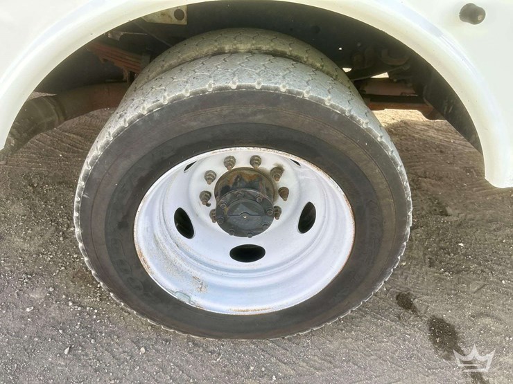 2019-altec-at200a-image-42