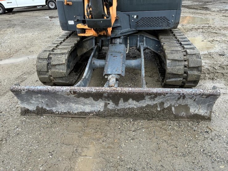 2016-yanmar-800z-nxtz-excavator-image-7