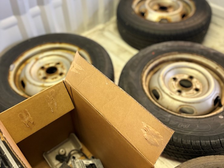 #332-•-2011-vontager-2x4-(has-wi-title)-(clintonville,-wi)-image-8