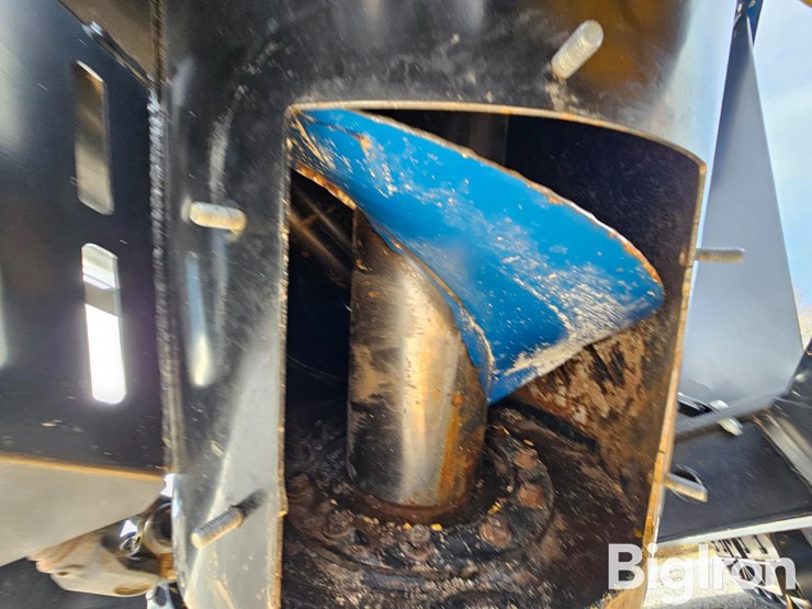 2013-kinze-1500-image-12