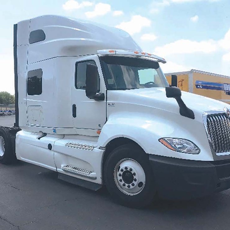 2020 INTERNATIONAL LT