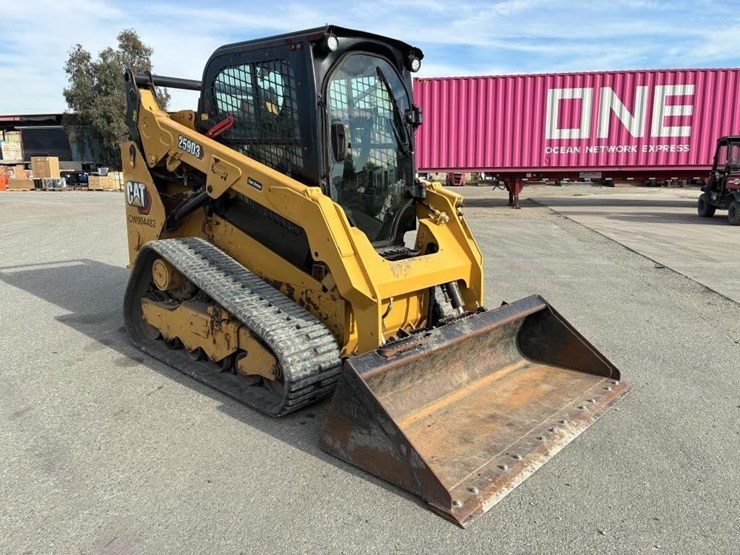 2024-caterpillar-259d3-image-2