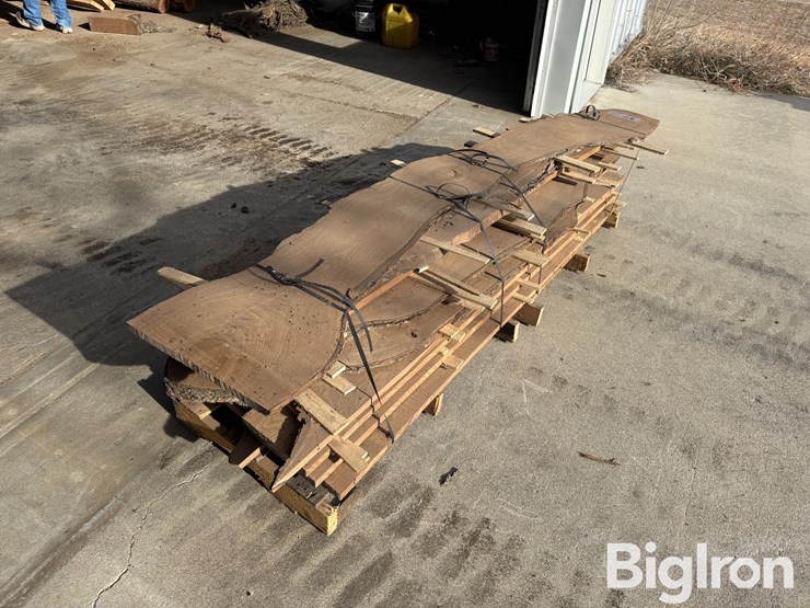 walnut-lumber-image-3