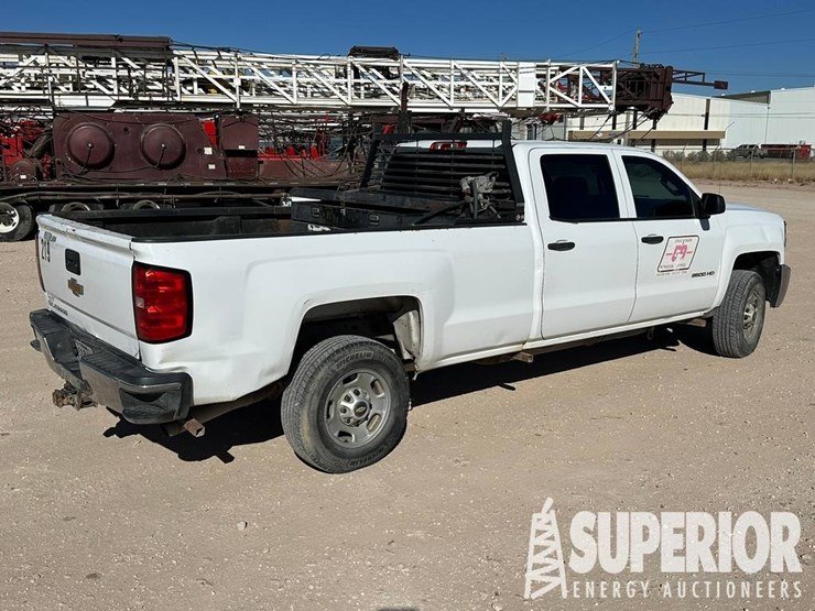 2015-chevrolet-2500-image-7