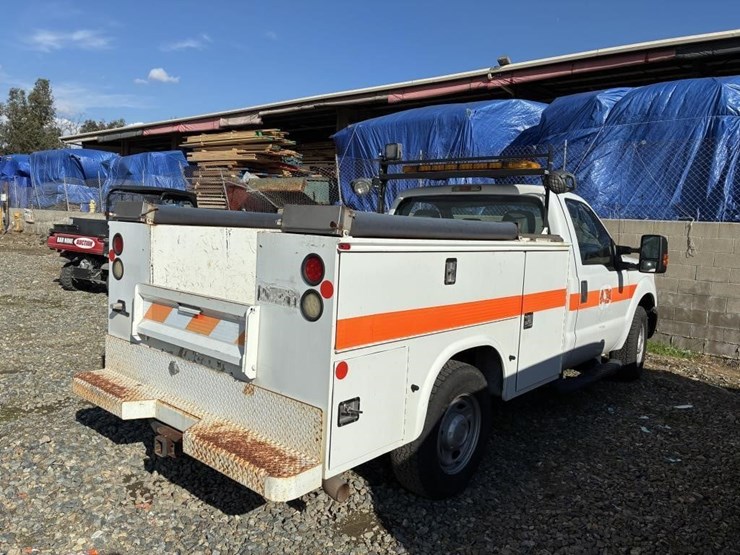 2014-ford-f250-image-3