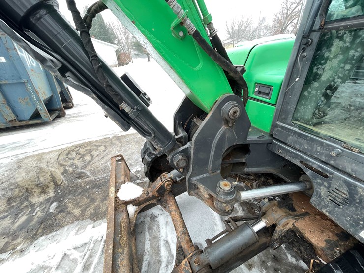 2014-bobcat-e85-image-32