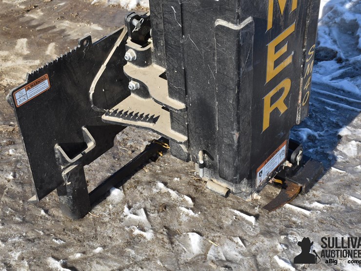danuser-hammer-sm40-post-driver-skid-steer-attachment-image-9