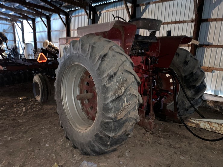 #214-•-1968-farmall-806d-tractor-(rib-lake,-wi)-image-6