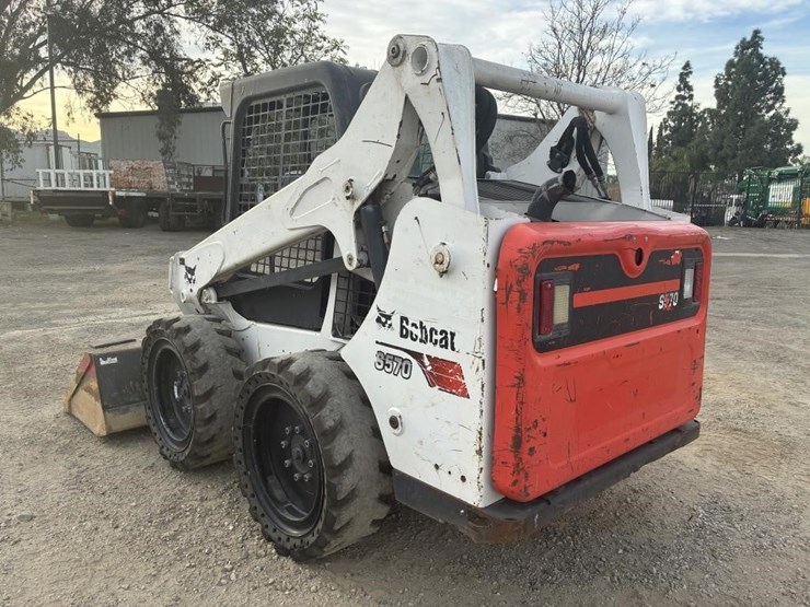 2018-bobcat-s570-image-4