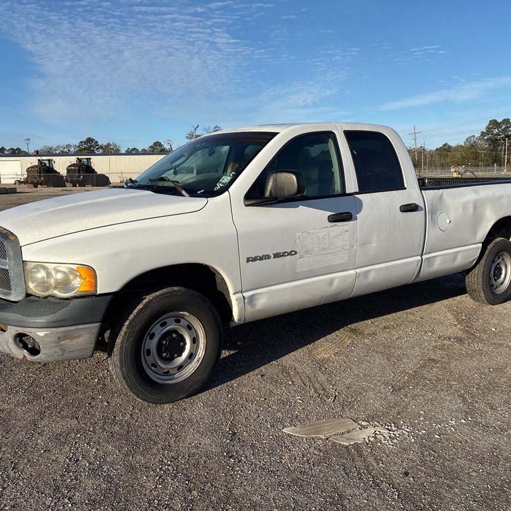 2003 DODGE 150