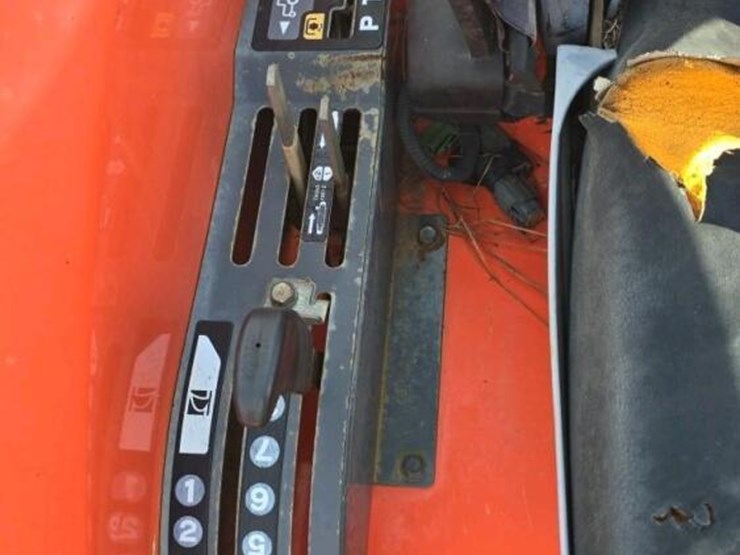 kubota-la853-image-19