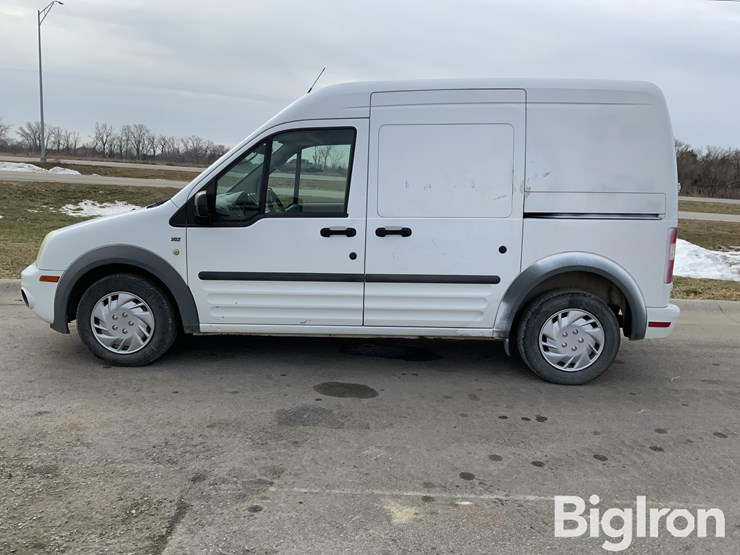 2013-ford-transit-connect-image-8