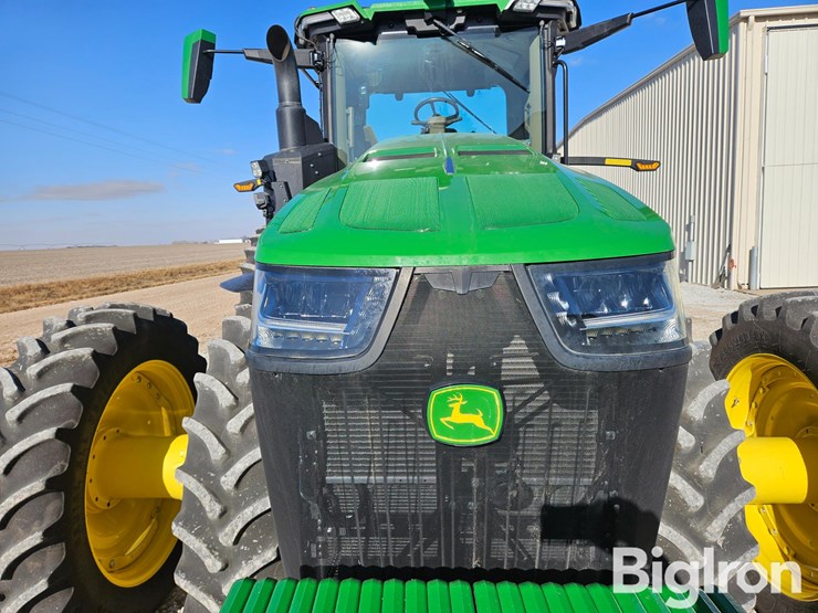 2022-john-deere-8r-410-image-13