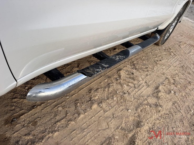 2020-chevrolet-1500-image-8