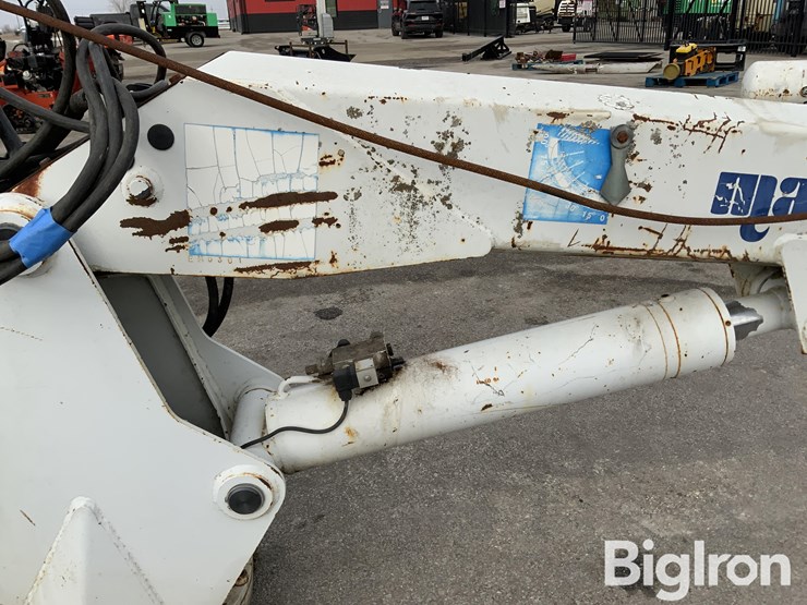 2001-maxilift-cobra-8805-telescoping-boom-w/remote-image-15