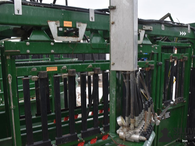 arrowquip-55-gen-chute,-alleyway,-tub,-&-head-gate-image-10