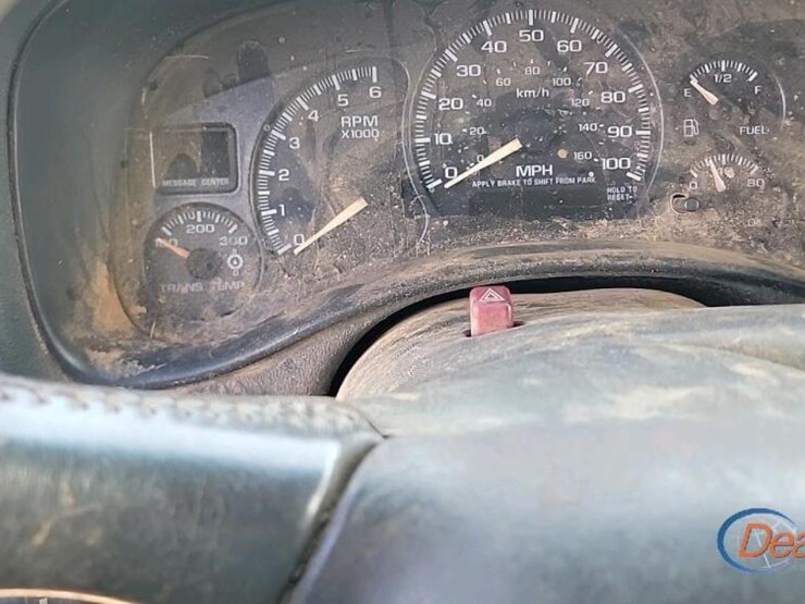 2001-chevrolet-2500hd-image-14