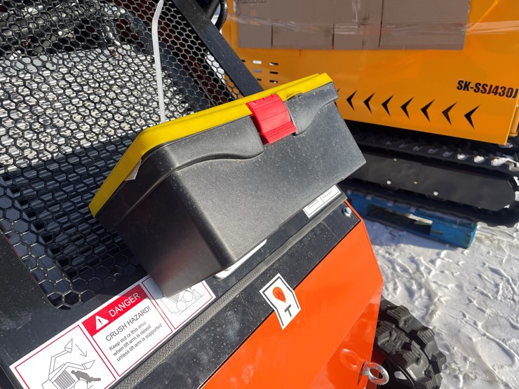 #142-•-mms-mini-skid-steer-loader-(mosinee,-wi)-image-27