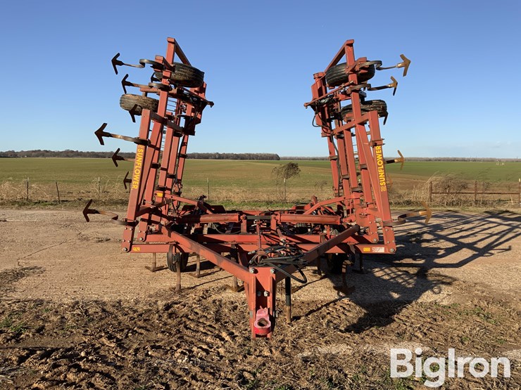 sunflower-5331-field-cultivator-image-2