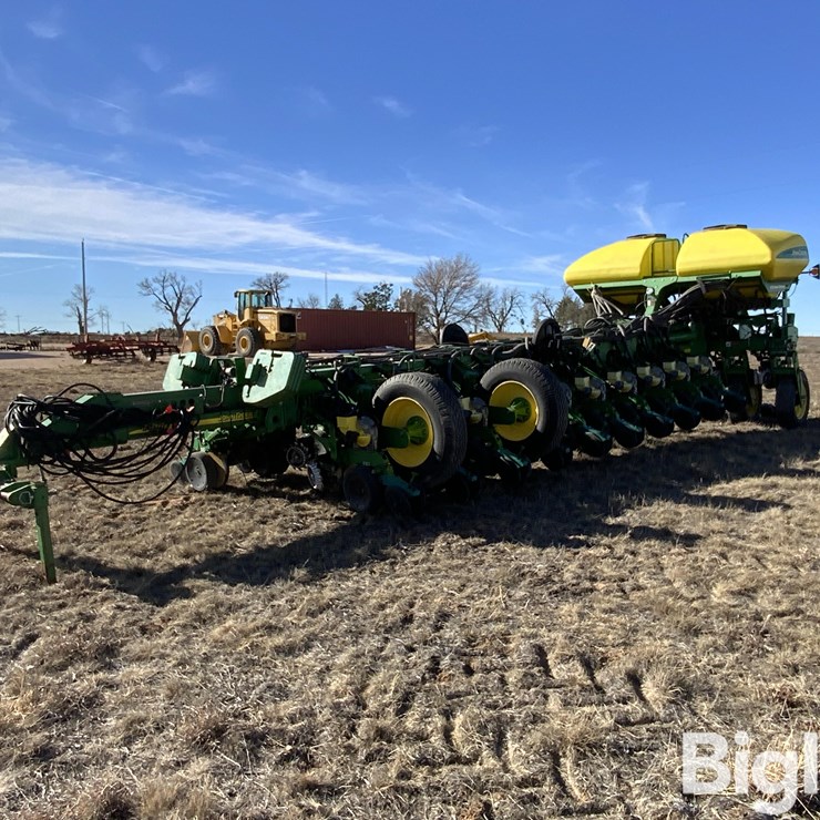 2010 JOHN DEERE 1770NT CCS