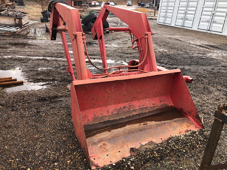 massey-ferguson-236-image-3